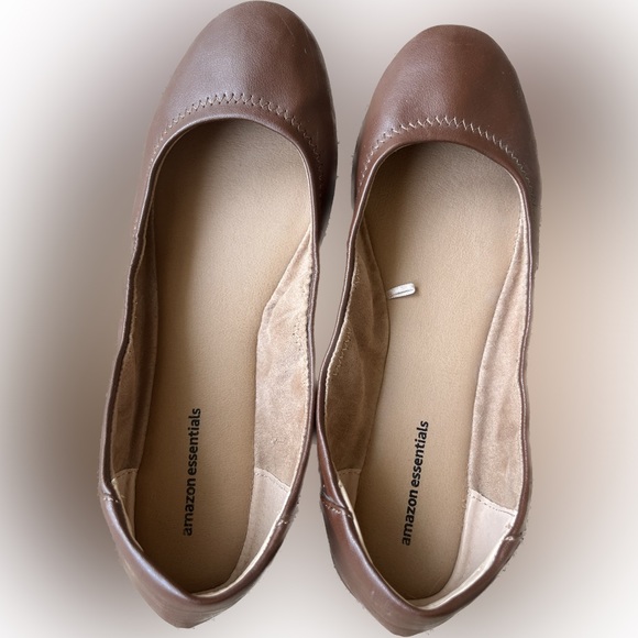 Amazon Essentials ballet flat 9.5W - Picture 7 of 9
